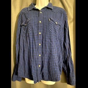 Levi’s long sleeve